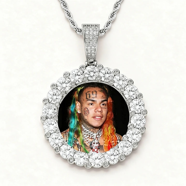 Customized Photo Pendant Necklace Round Iced-Out Zircon Diamond Frame(24" chain)