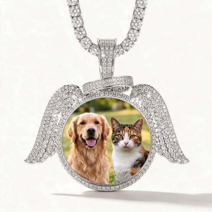 3D Zircon Diamond Circle Custom Picture Pendant with Angel Wings