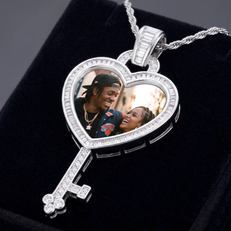 3D Solid Key Heart Custom Photo Pendant - 37mm