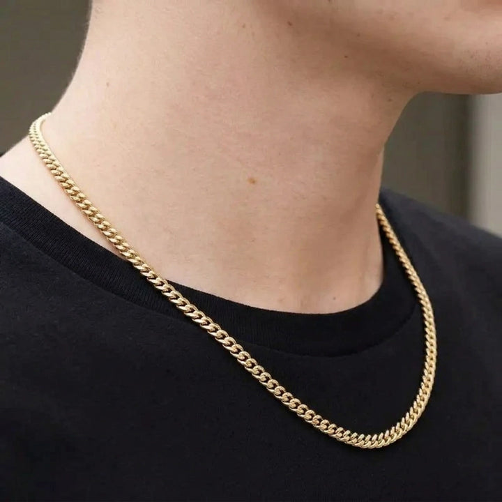 Cuban Link Chain in Yellow Gold - 5mm