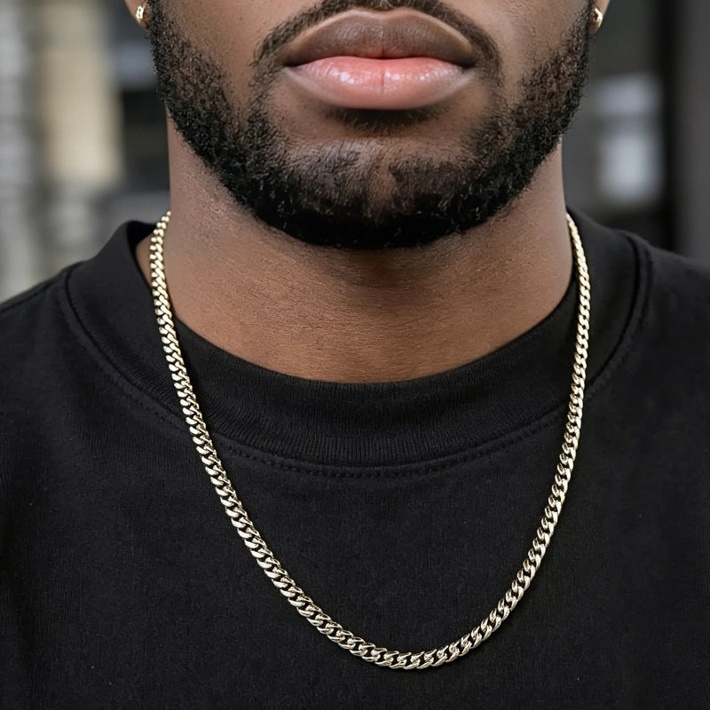 Cuban Link Chain in Yellow Gold - 5mm