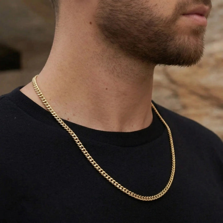 Cuban Link Chain in Yellow Gold - 5mm