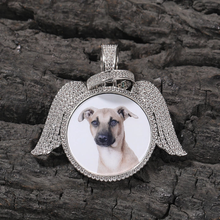 3D ZIRCON DIAMOND CIRCLE CUSTOM PICTURE PENDANT WITH ANGEL WINGS