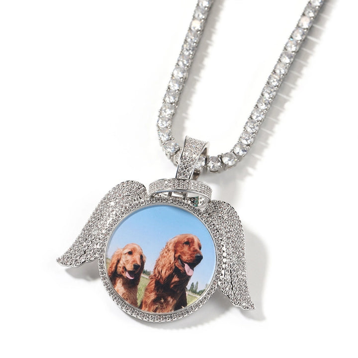 3D ZIRCON DIAMOND CIRCLE CUSTOM PICTURE PENDANT WITH ANGEL WINGS