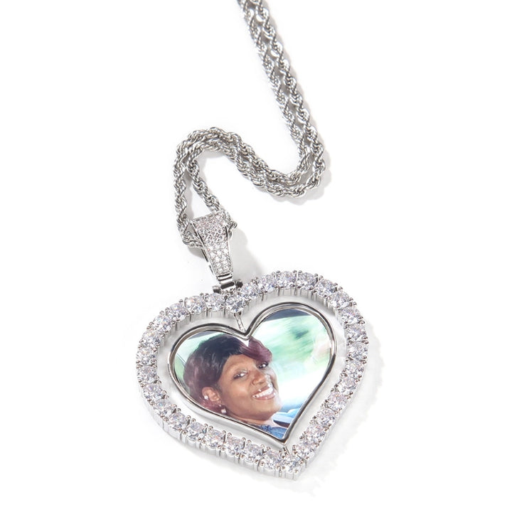 3D SPINNING 2-FACED CUSTOM PICTURE ROUND PENDANT