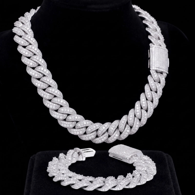 Bubble Full Ice Cuban Chain in White Gold - 15mm